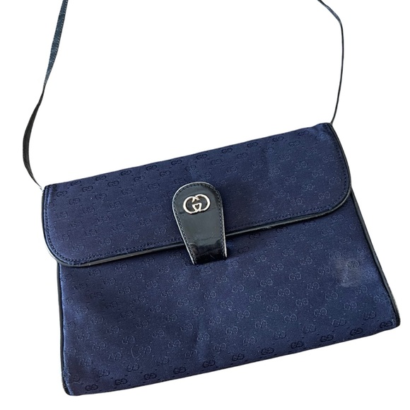 GUCCI 1970s GG Monogram Crossbody Bag - Picture 4 of 9